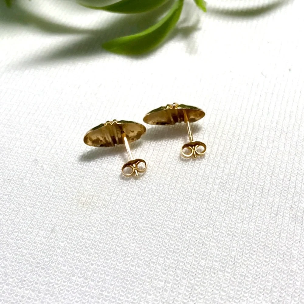 14k Yellow Gold Leaf and Dome Stud Earrings Women Jewelry - 2 Pairs - Picture 4 of 7